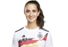 Sara Däbritz erreicht Top-Leistung trotz Sehhilfe