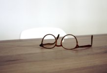 Holzbrillen: Das vielfältige Brillenmaterial Holzbrille