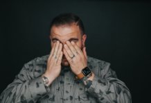 Hämorrhagie: Bindehautblutung im Auge Hämorrhagien