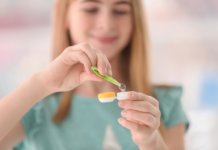 Kurzsichtigkeit bei Kindern: Zunahme entgegenwirken Kurzsichtigkeit bei Kindern